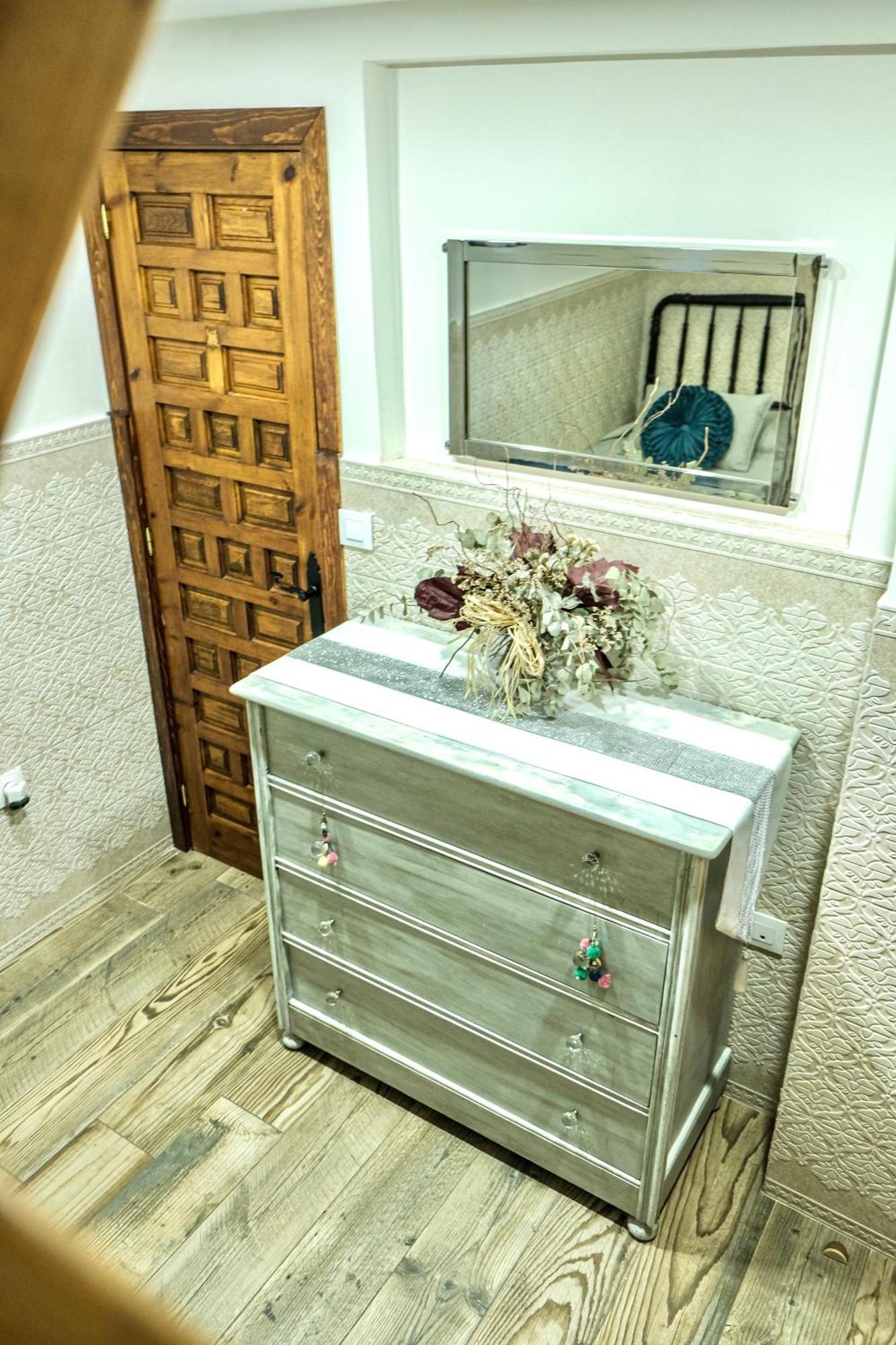 セビリアCasa De La Juderia Dona Pilarアパートメント エクステリア 写真
